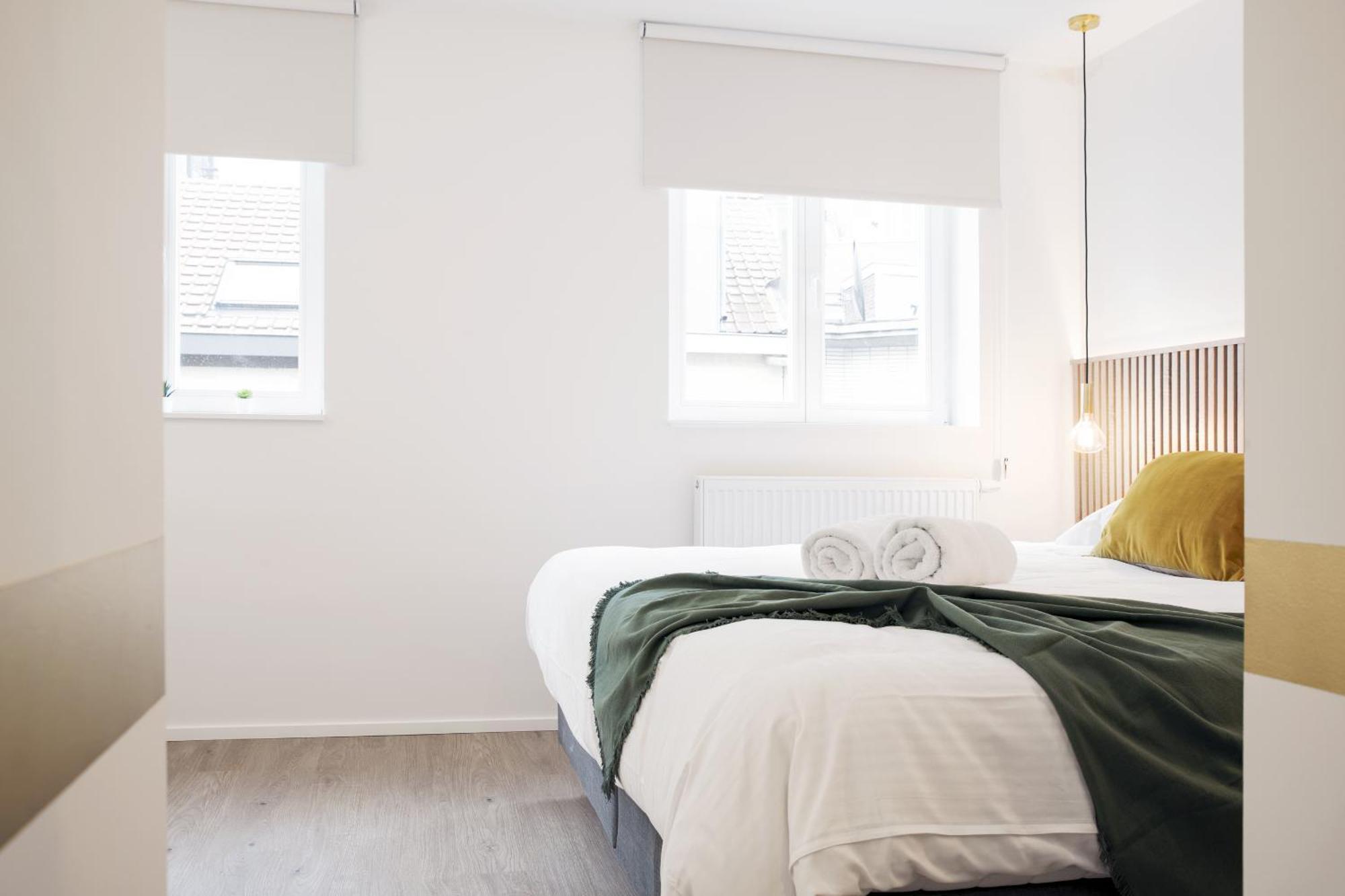Bed and Breakfast Wow Брюссель Экстерьер фото